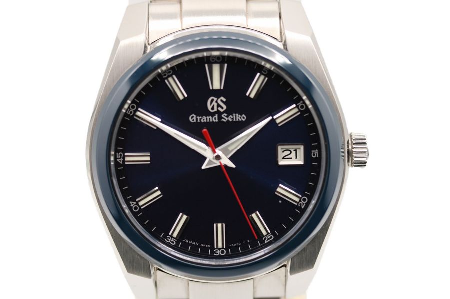 Grand Seiko Sport Collection SBGP015